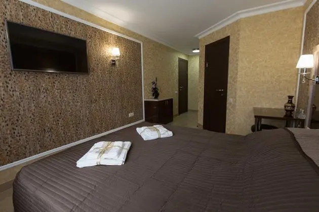 Deluxe Tek Büyük Yataklı Oda