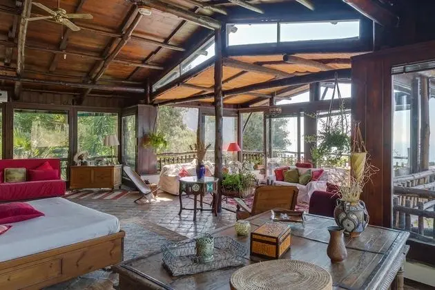 Villa, Sigara İçilebilir