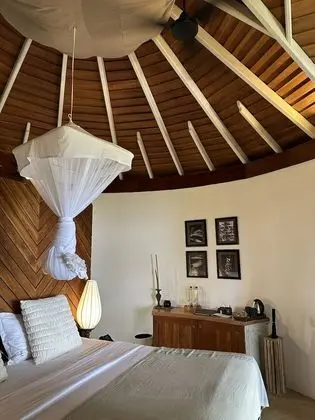Romantic Villa, Okyanusa Sıfır