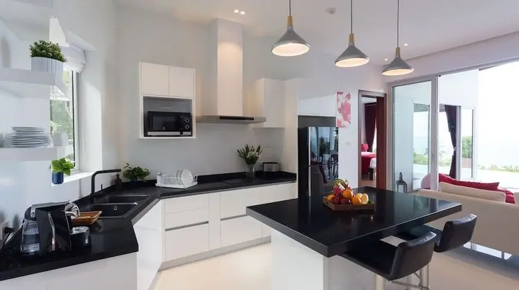 2-Bedroom Villa with Sea View