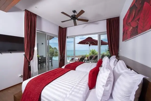 3-Bedroom Villa with Sea View