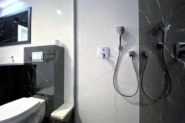 Premium Apart Daire, 1 Yatak Odası, Balkon, Bahçe Manzaralı