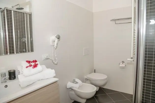 Deluxe Tek Büyük Yataklı Oda, Teras, Şehir Manzaralı