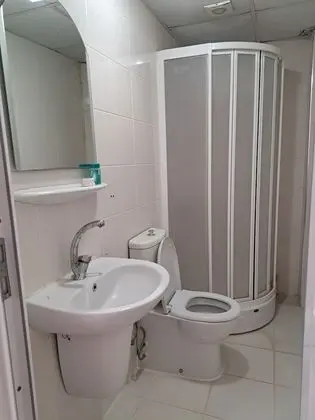 Üç Kişilik Oda