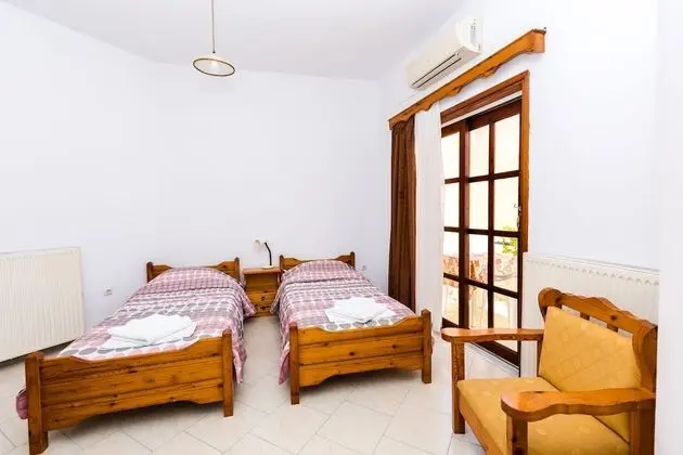 Apart Daire, 1 Yatak Odası, Balkon, Bahçe Manzaralı