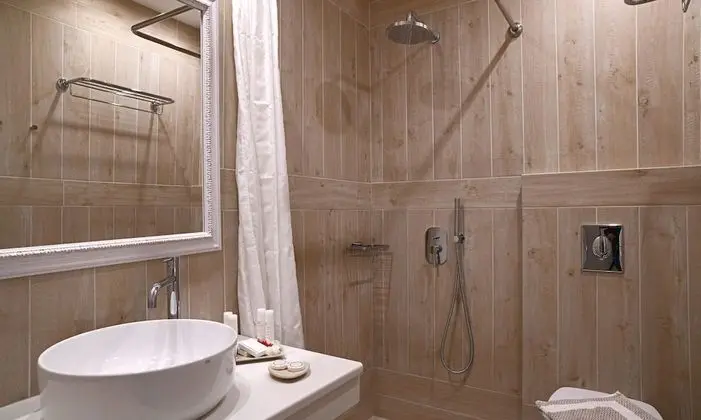 Elegant Double or Twin Room Sea View