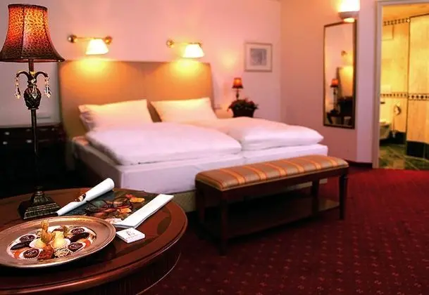 Comfort Tek Büyük Yataklı Oda