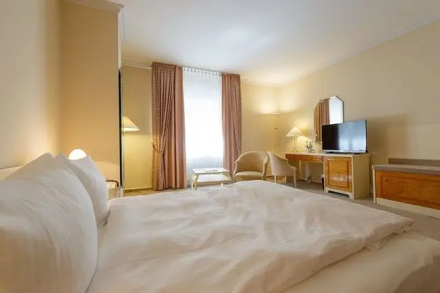 Tek Büyük veya İki Ayrı Yataklı Oda