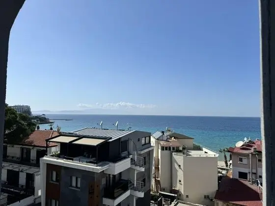 Geniş Standart Oda, Deniz ve Dağ Manzaralı, Balkonlu