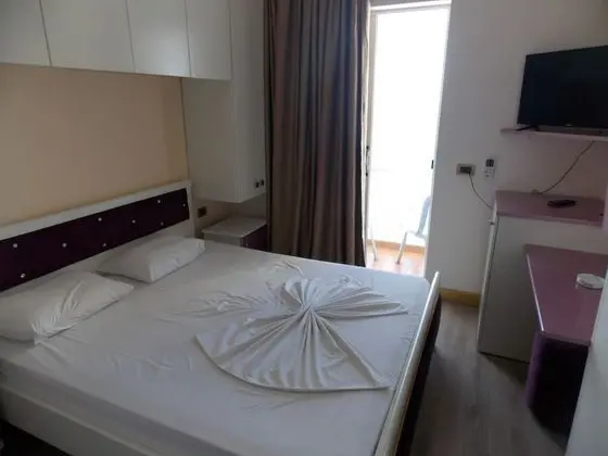 Tek Büyük Yataklı Oda, Deniz Manzaralı