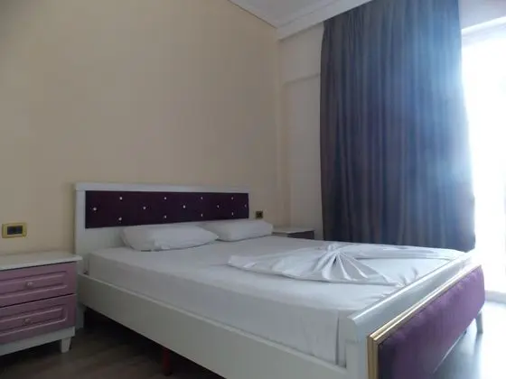 Tek Büyük Yataklı Oda, Deniz Manzaralı