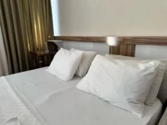 Kısmi Deniz Manzaralı Oda