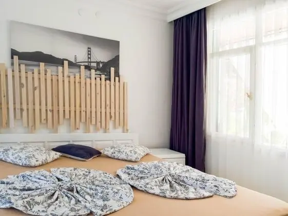 Geniş Standart Oda, Bahçe Manzaralı
