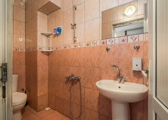 Classic Tek Büyük Yataklı Oda, 1 Çift Kişilik Yatak, Sigara İçilmez, Özel Banyo