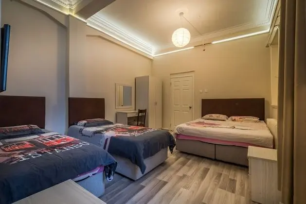 Comfort Dört Kişilik Oda, Banyolu/Duşlu