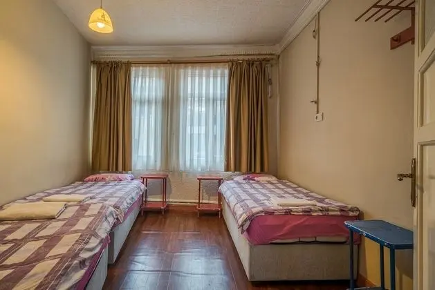 Economy Ortak Ranzalı Oda, 1 Tek Kişilik Yatak, Sigara İçilmez, Ortak Banyo