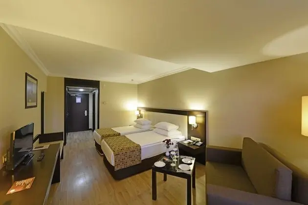 Deluxe İki Ayrı Yataklı Oda