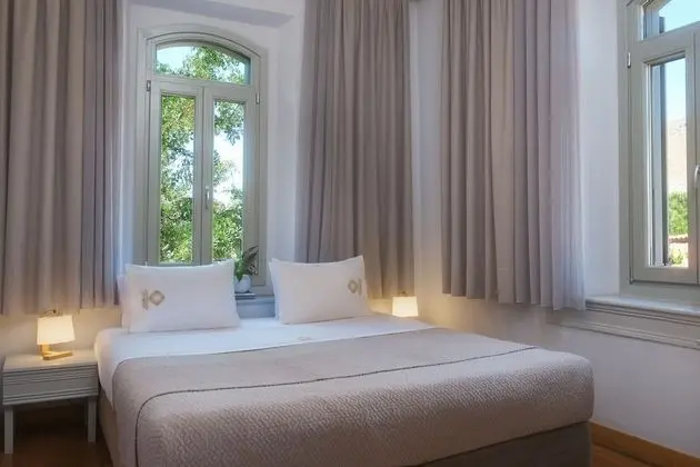 Deluxe Tek Büyük veya İki Ayrı Yataklı Oda
