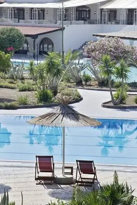 Bungalow Pool View