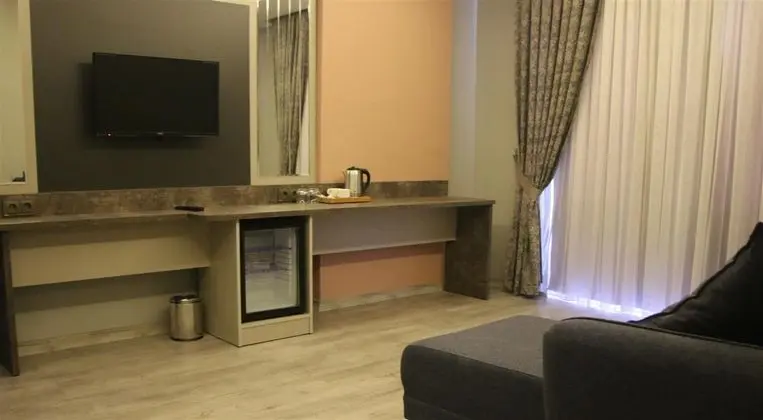 Suit Oda - Dağ Manzaralı