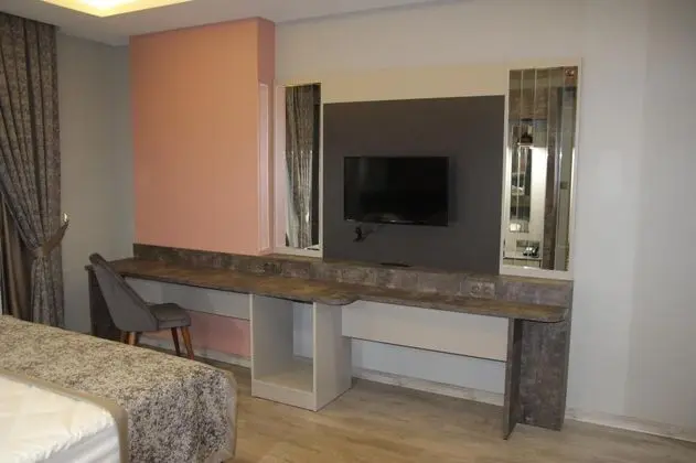 Çift Kişilik, Dağ Manzaralı, Balkonlu