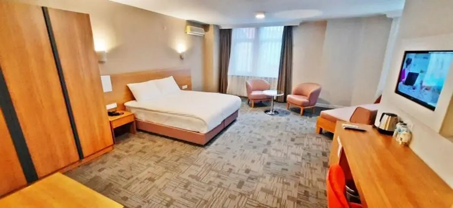 https://images.odamax.com/img/1024x768/odamax/image/upload/Silivri_Park_Hotel_202512291216437_silivri_park_26_.jpeg