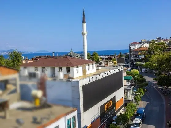 Standard Tek Büyük veya İki Ayrı Yataklı Oda