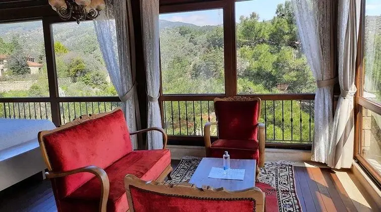 Comfort Oda Ana Bina, Deniz ve Dağ Manzaralı