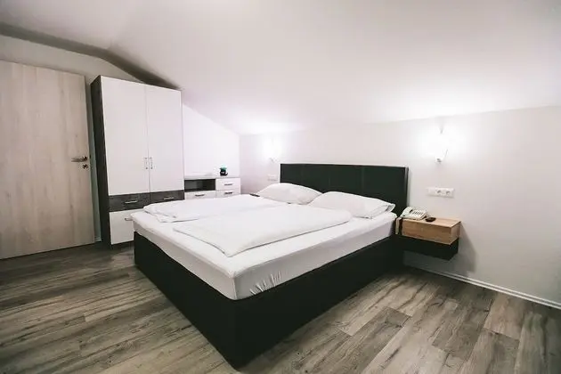 Apart Daire, 1 En Büyük (King) Boy Yatak ve Çekyat, Sigara İçilmez