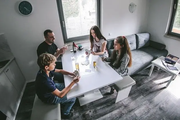 Apart Daire, Birden Çok Yatak, Sigara İçilmez