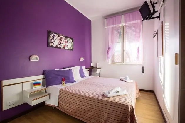 Tek Büyük veya İki Ayrı Yataklı Oda