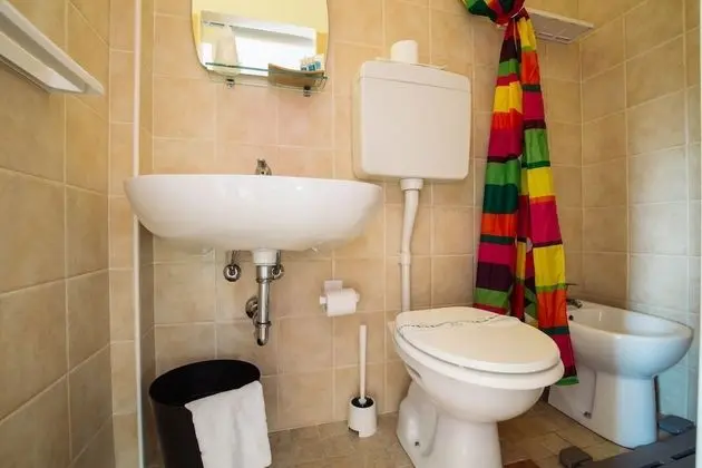 Tek Büyük veya İki Ayrı Yataklı Oda