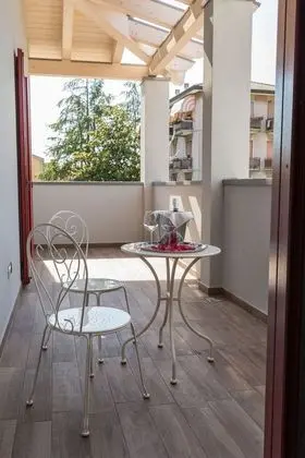 Tek Büyük veya İki Ayrı Yataklı Oda, Teras