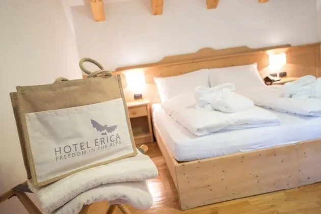 Standard Tek Büyük veya İki Ayrı Yataklı Oda