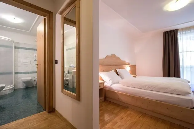 Standard Tek Büyük veya İki Ayrı Yataklı Oda