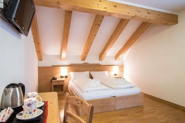 Standard Tek Büyük veya İki Ayrı Yataklı Oda