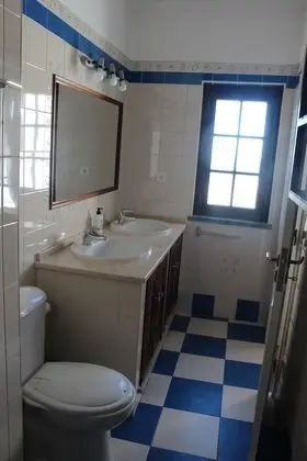 Ortak Ranzalı Oda, Karma Ranzalı Oda, Ortak Banyo, Deniz Manzaralı (Atlantic Ocean 6 Beds)