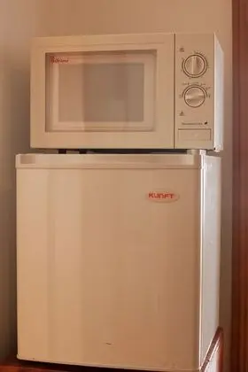 Tek Büyük Yataklı Oda, Ortak Banyo, Deniz Manzaralı (Violet Dreams)