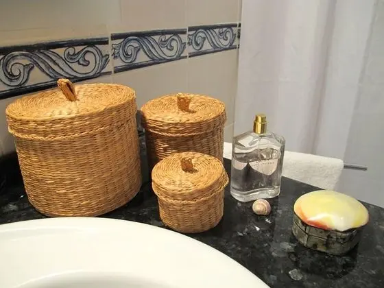 Tek Büyük Yataklı Oda, Ortak Banyo, Deniz Manzaralı (Violet Dreams)