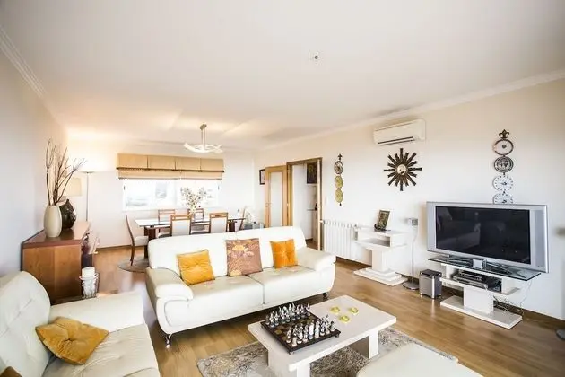 Apart Daire, 2 Yatak Odası, 2 Banyolu, Deniz Manzaralı