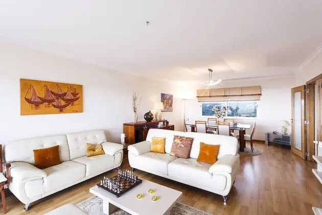 Apart Daire, 2 Yatak Odası, 2 Banyolu, Deniz Manzaralı
