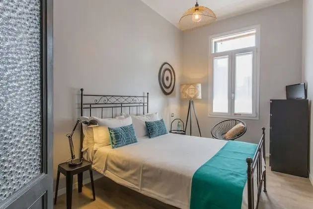 Deluxe Tek Büyük Yataklı Oda, 1 Büyük (Queen) Boy Yatak, Ortak Banyo