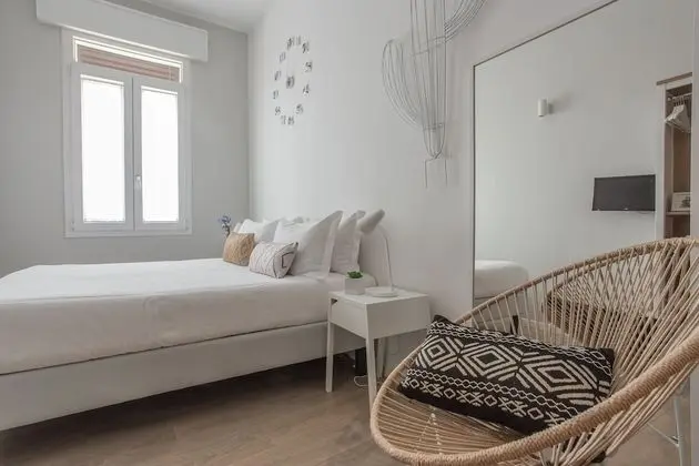 Tek Büyük Yataklı Oda, 1 Çift Kişilik Yatak, Ortak Banyo