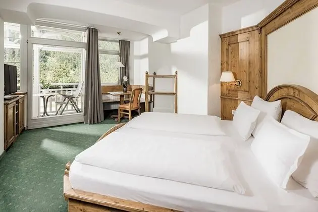 Tek Büyük veya İki Ayrı Yataklı Oda