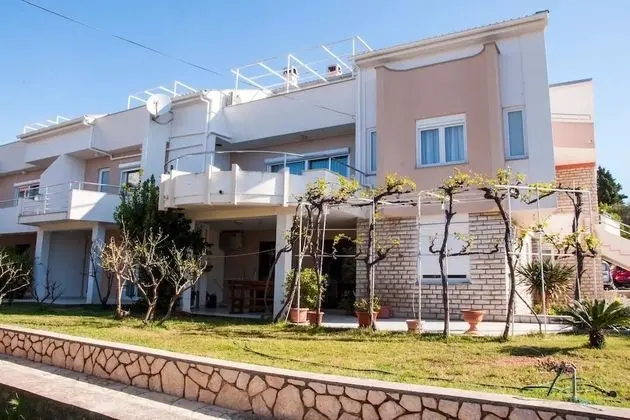 Apart Daire (ErikaS - 100m from sea - A6(4))