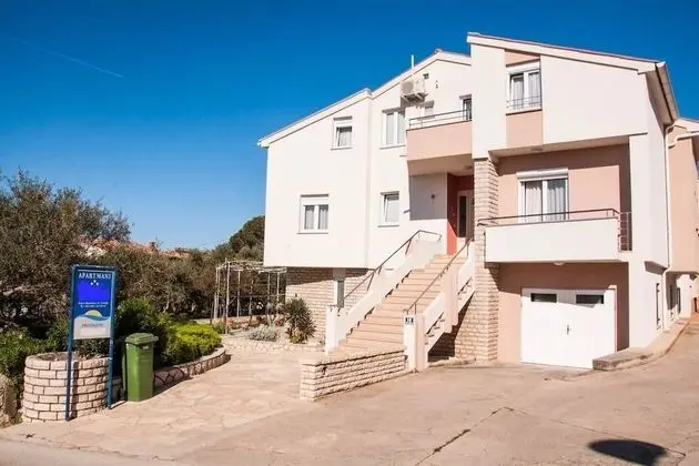 Apart Daire (ErikaS - 100m from sea - A6(4))