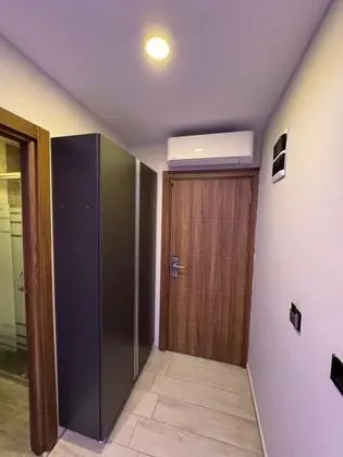 Standart Oda, Kara Manzaralı, Balkonlu