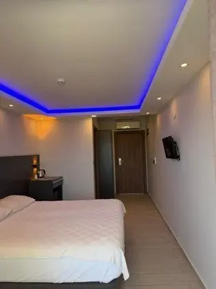 Standart Oda, Kara Manzaralı, Balkonlu