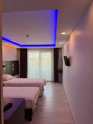Standart Oda, Kara Manzaralı, Balkonlu