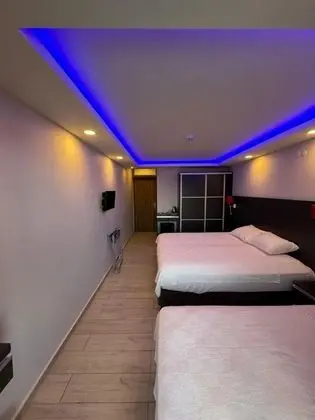 Standart Üç Kişilik Oda, Kara Manzaralı, Balkonlu